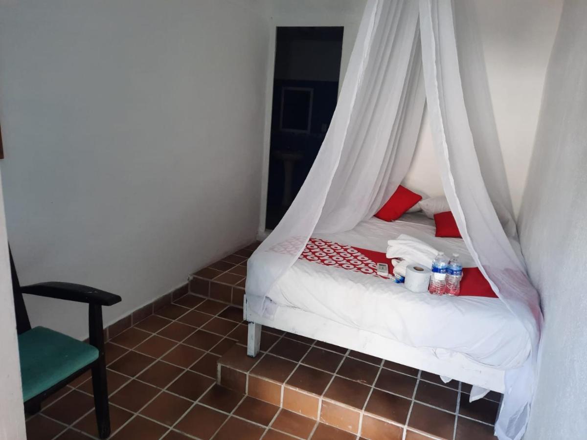 Hotel Paraiso Casa Blanca เปียเดลาคูเอสตา ภายนอก รูปภาพ