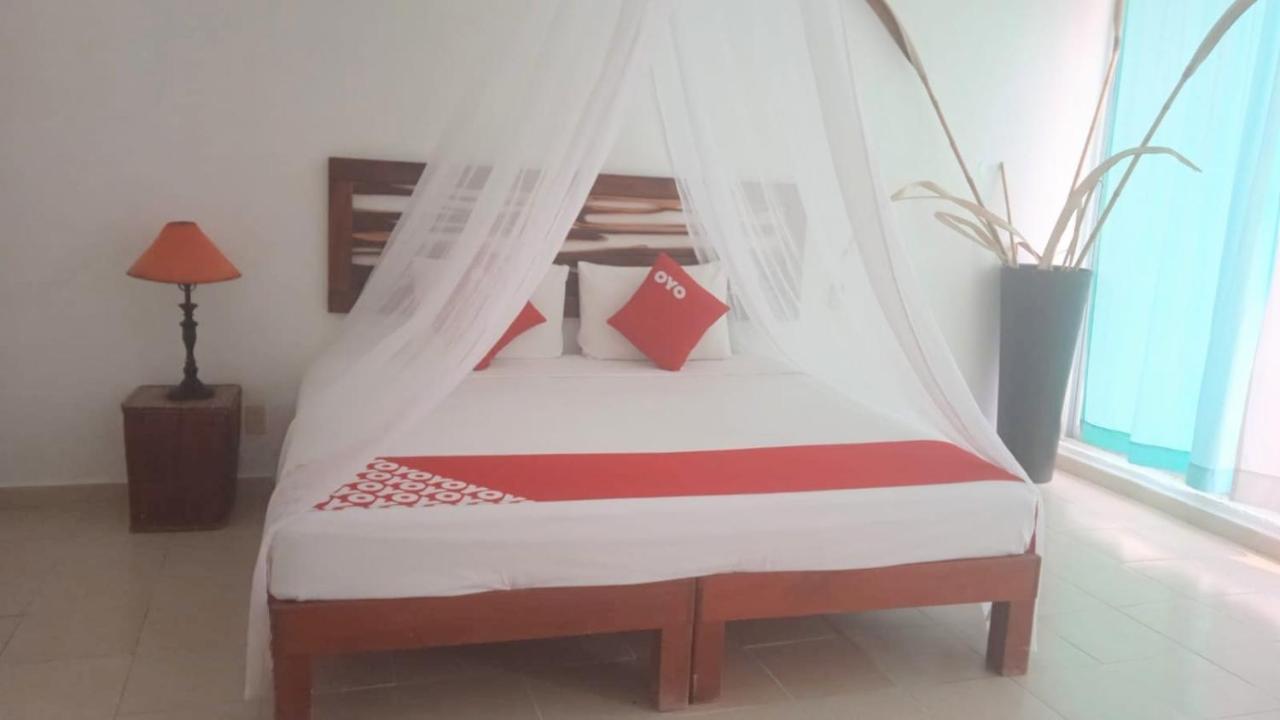 Hotel Paraiso Casa Blanca เปียเดลาคูเอสตา ภายนอก รูปภาพ