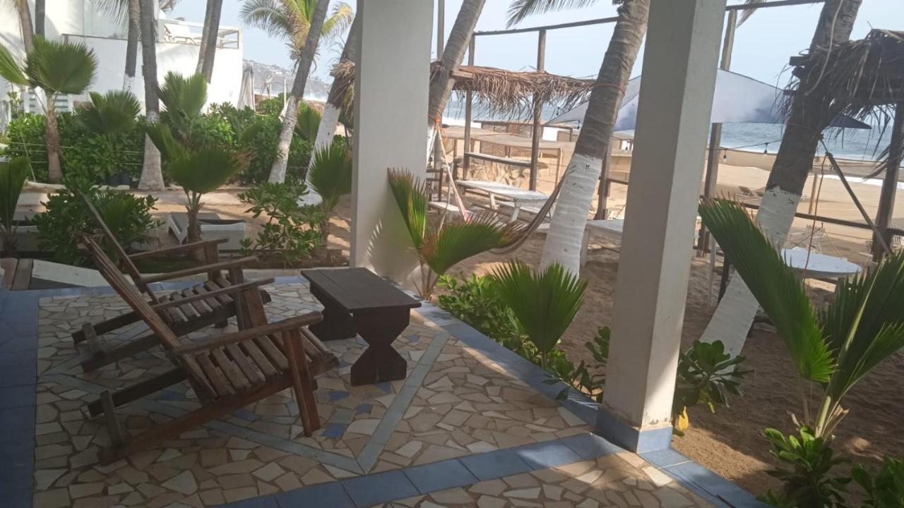 Hotel Paraiso Casa Blanca เปียเดลาคูเอสตา ภายนอก รูปภาพ