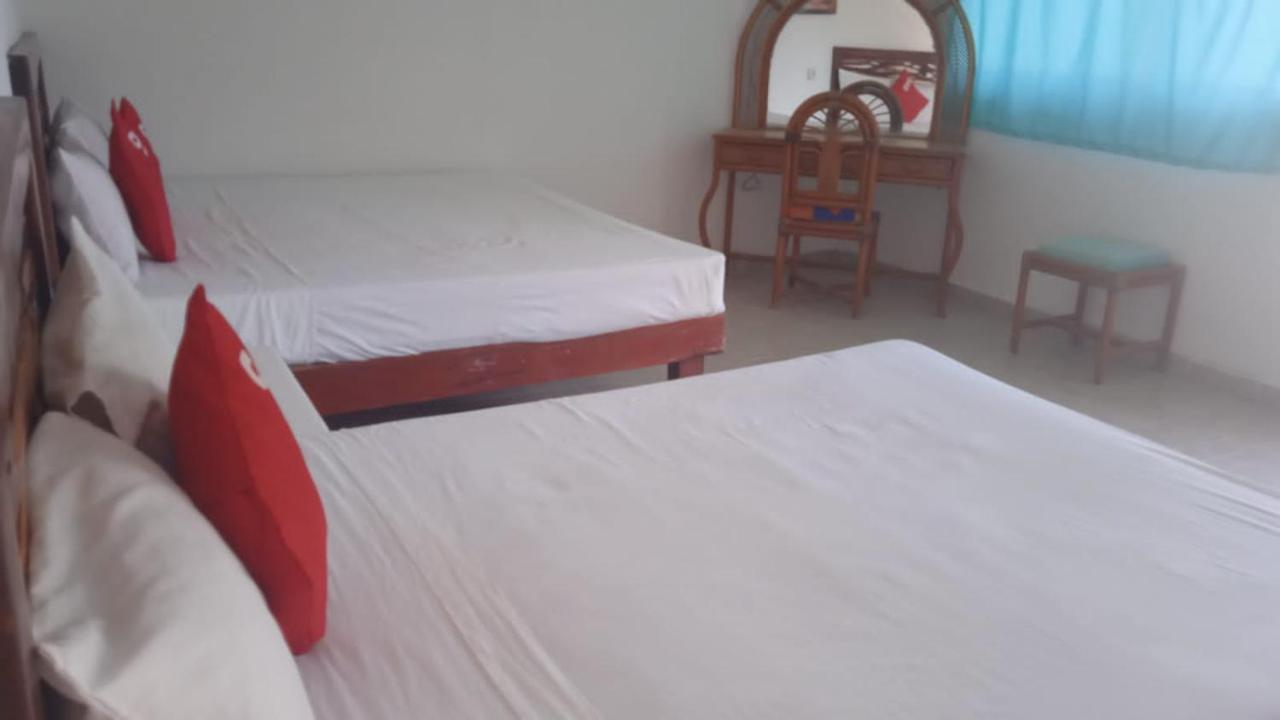 Hotel Paraiso Casa Blanca เปียเดลาคูเอสตา ภายนอก รูปภาพ